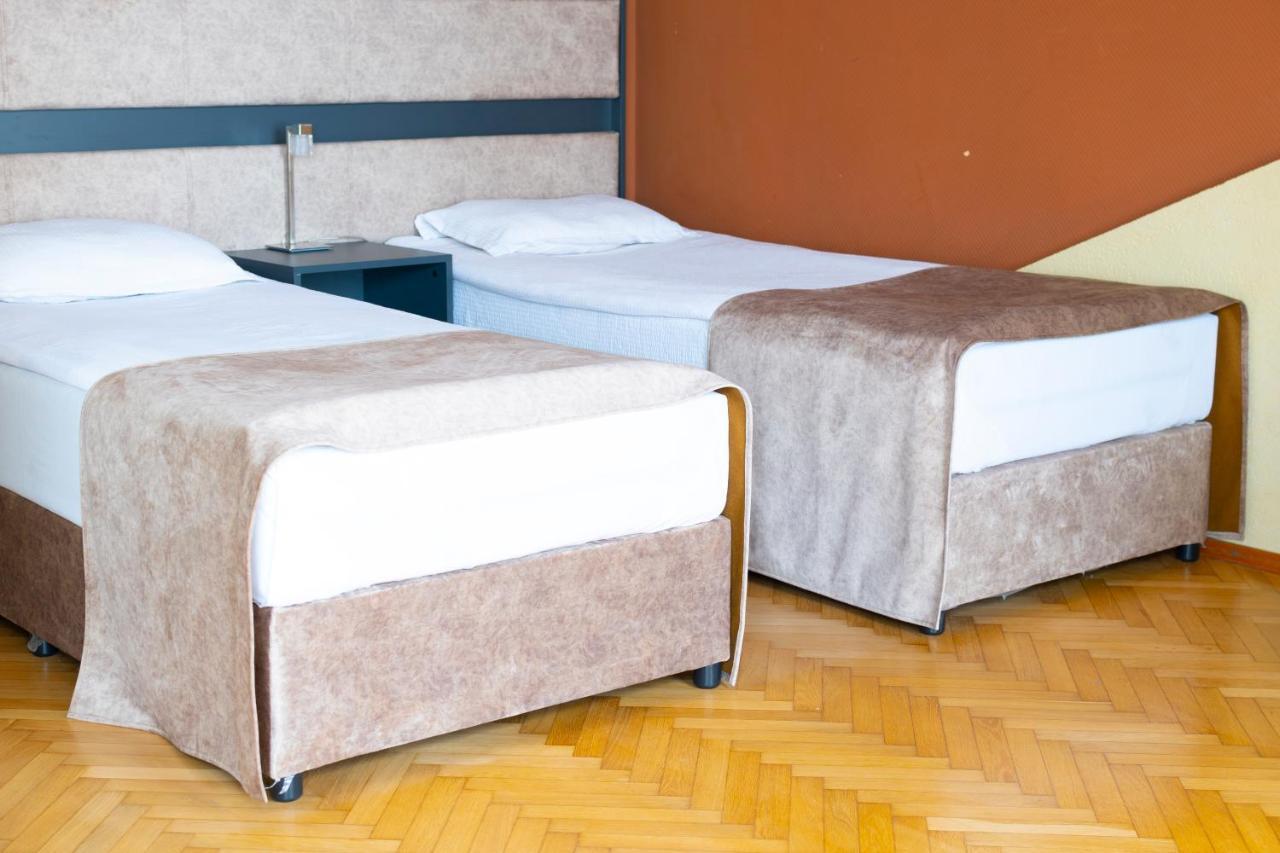 Hotel Slaviani Dimitrovgrad  Exterior photo